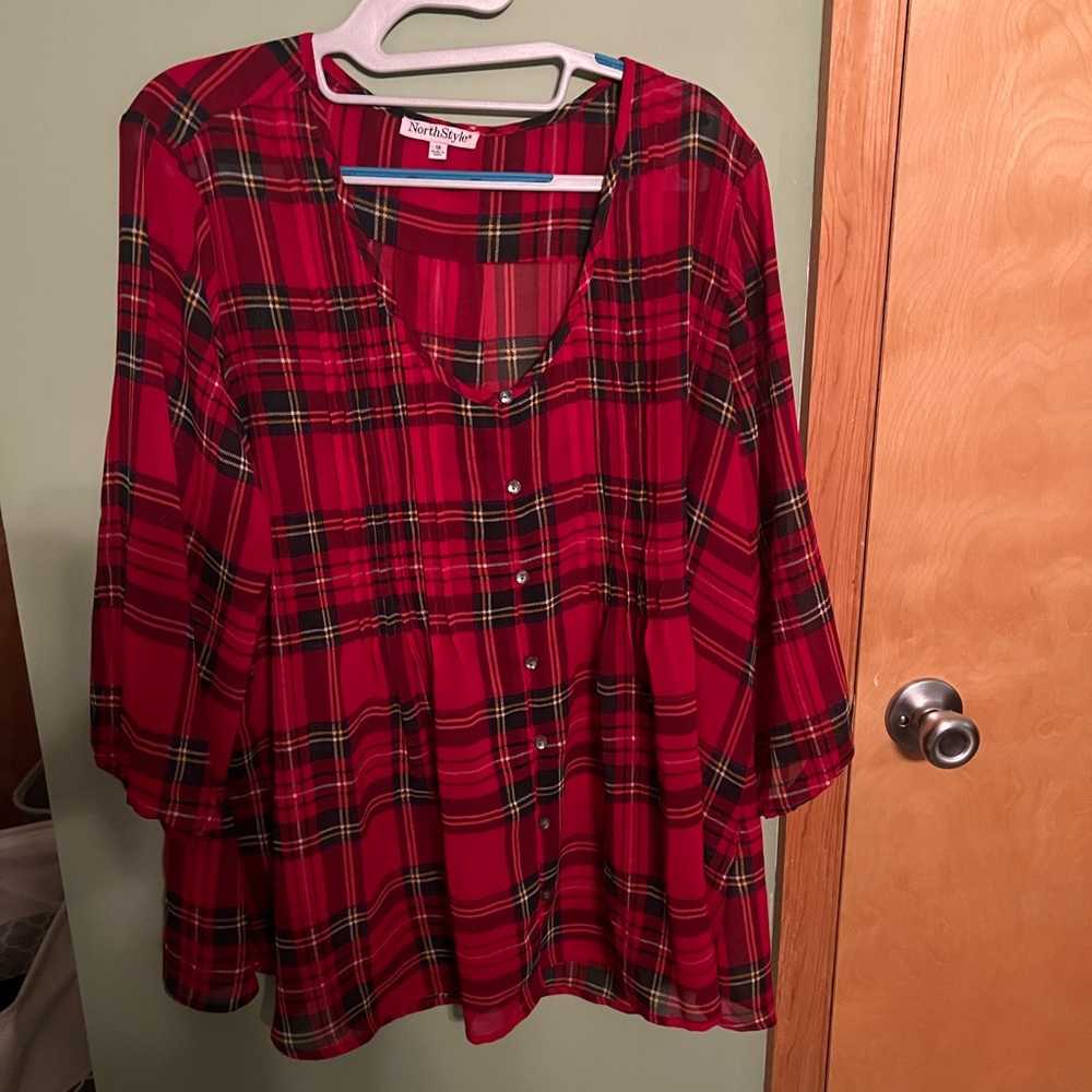Beautiful Northstyle blouse